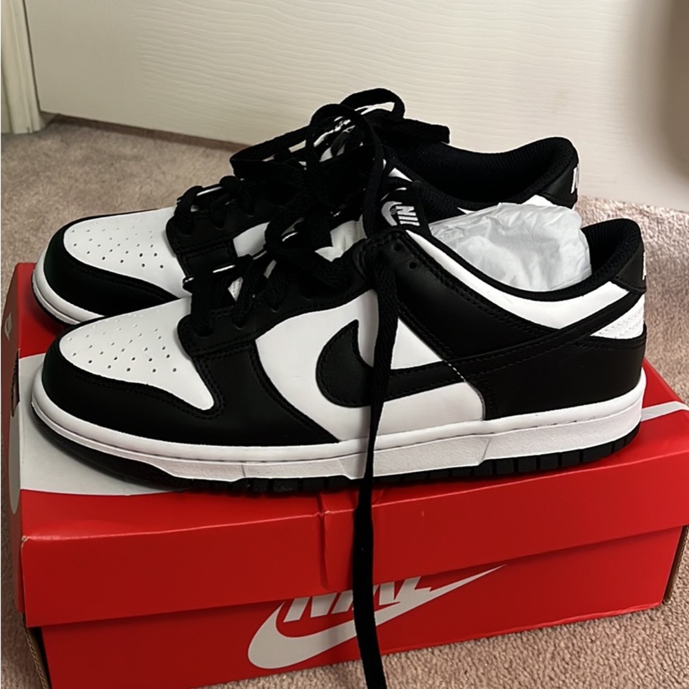 Nike Panda Dunk Low